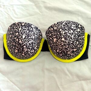 Strapless VS bra 32DD